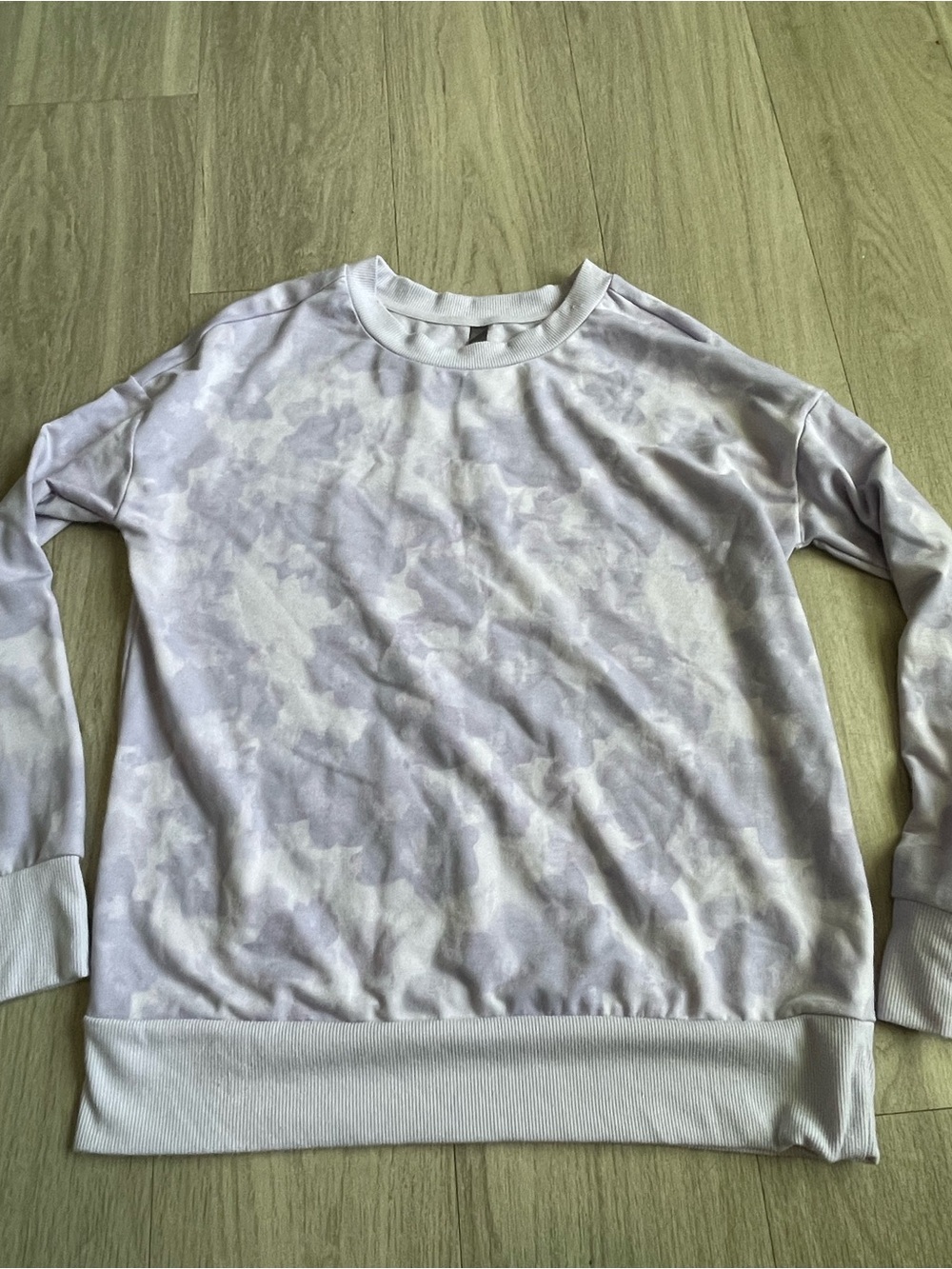 Mondetta Light Lavender Crewneck Sweater